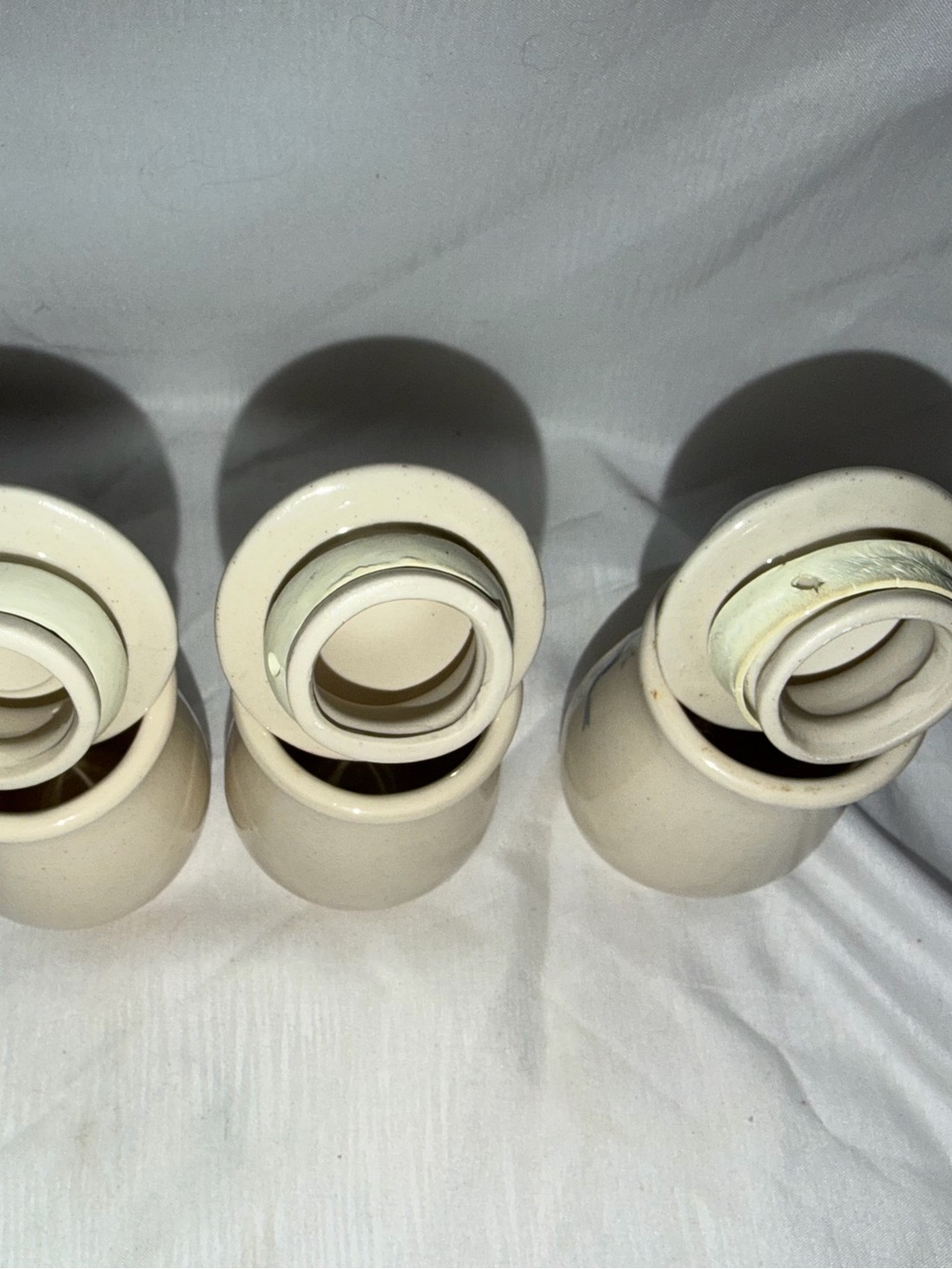 Vintage 1980s International Stoneware Country Geese Spice Jars - Set of 3 - Picture 4 of 9